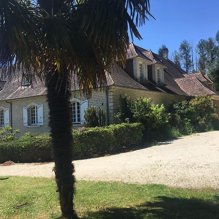 Le Belvedere Thiviers Bagian luar foto